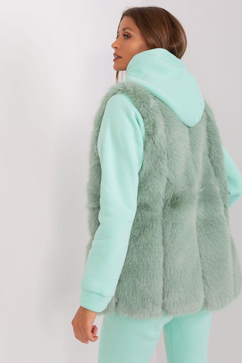 Gilet model 187601 AT - ElrubEcom