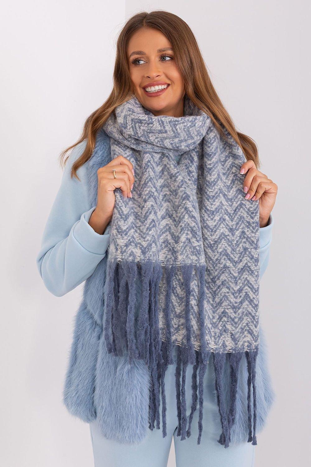 Shawl model 189246 AT - ElrubEcom