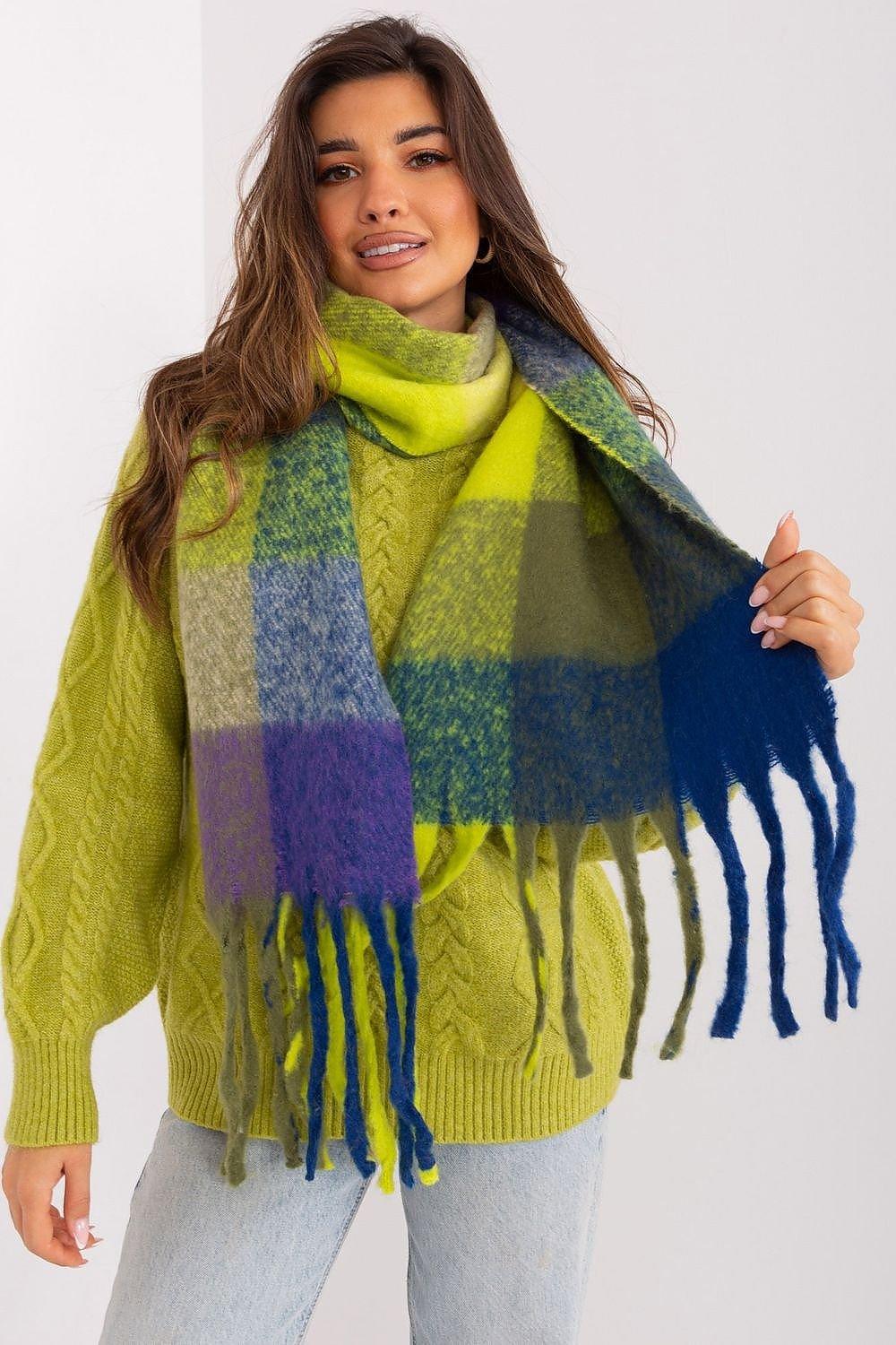 Shawl model 191733 AT - ElrubEcom