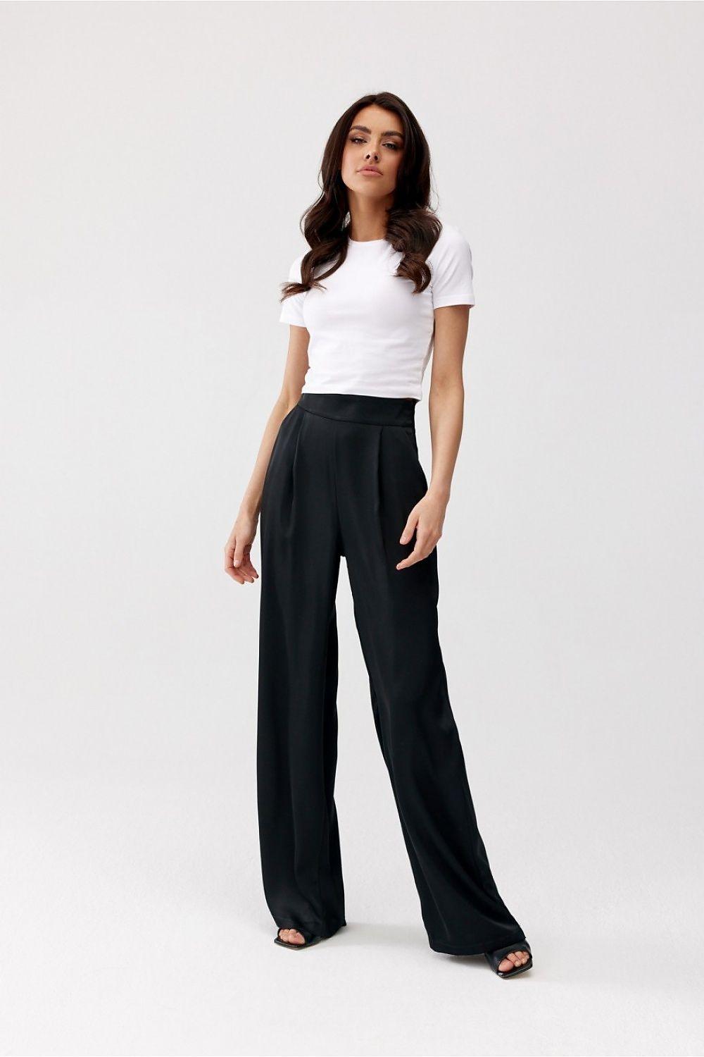 Women trousers model 194765 Roco Fashion - ElrubEcom