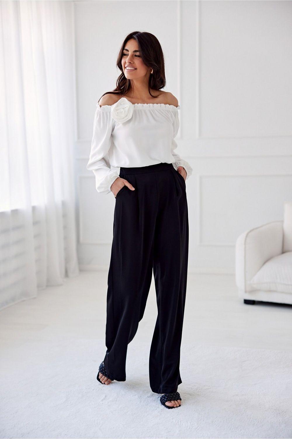 Women trousers model 195911 Roco Fashion - ElrubEcom