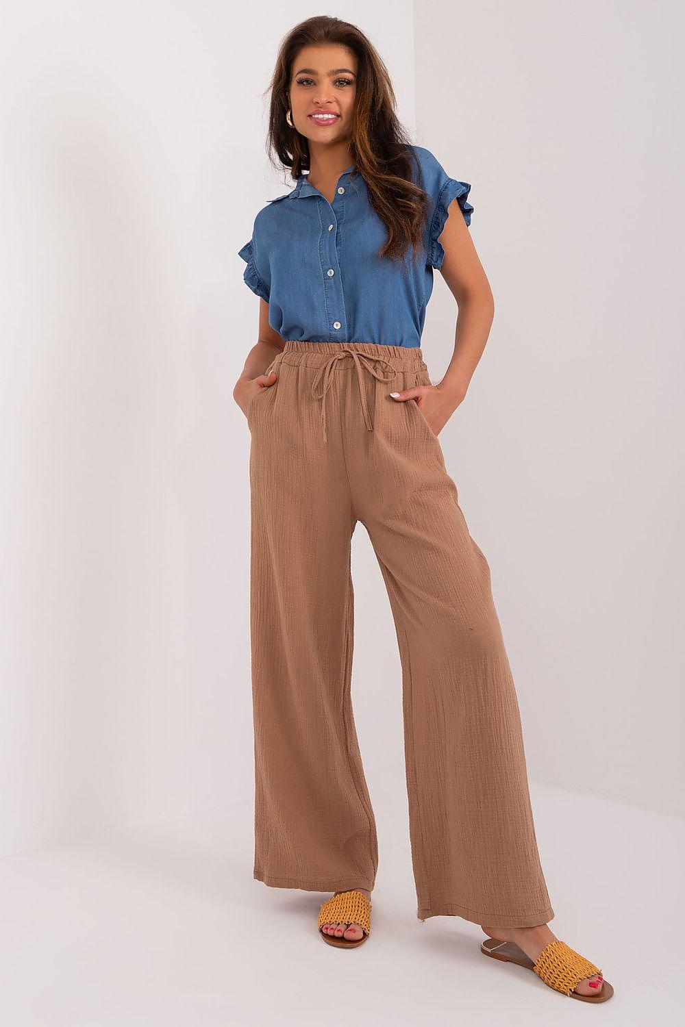 Women trousers model 194857 Italy Moda - ElrubEcom