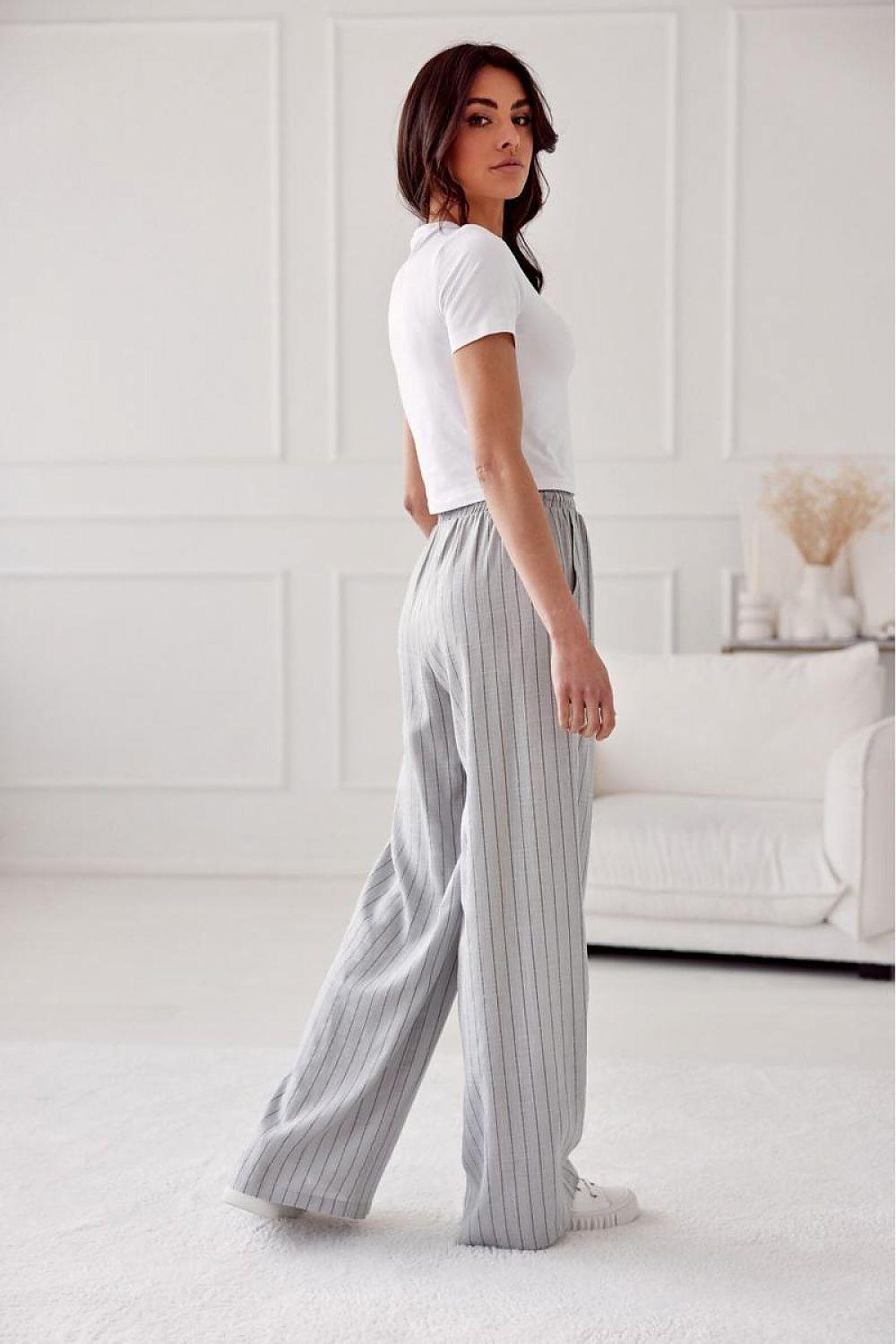 Women trousers model 196278 Roco Fashion - ElrubEcom