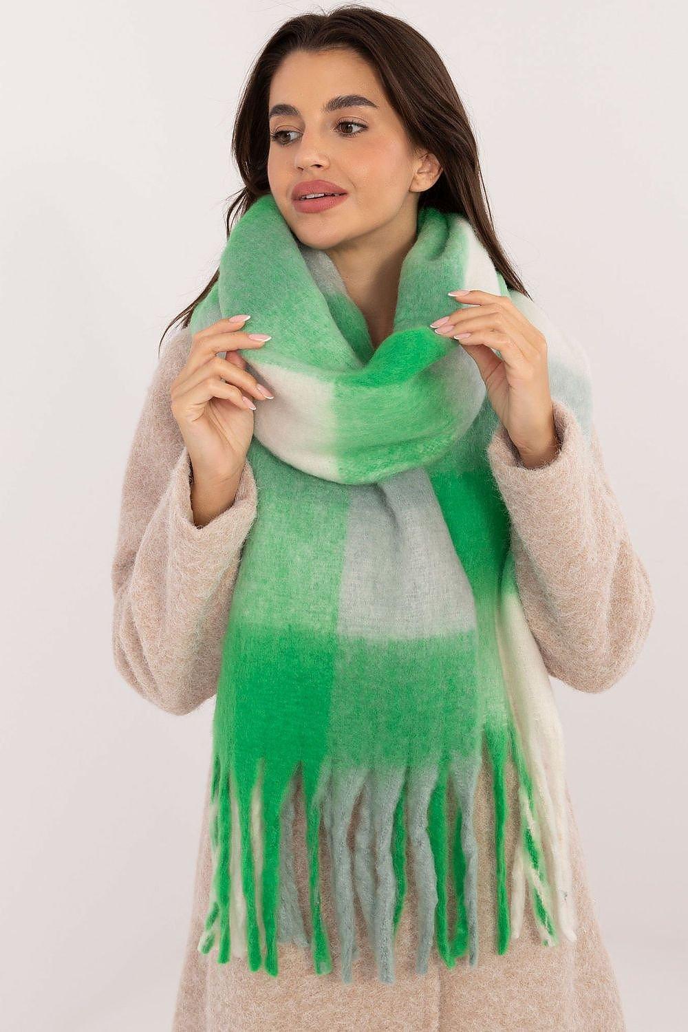 Shawl model 203186 AT - ElrubEcom