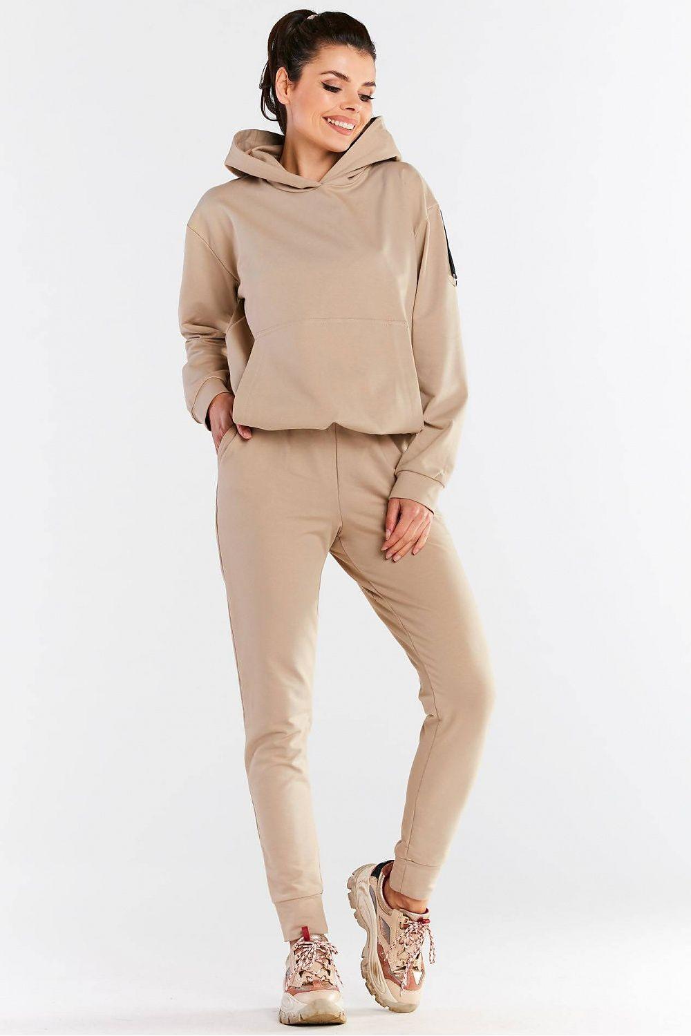 Tracksuit trousers model 159258 Infinite You - ElrubEcom