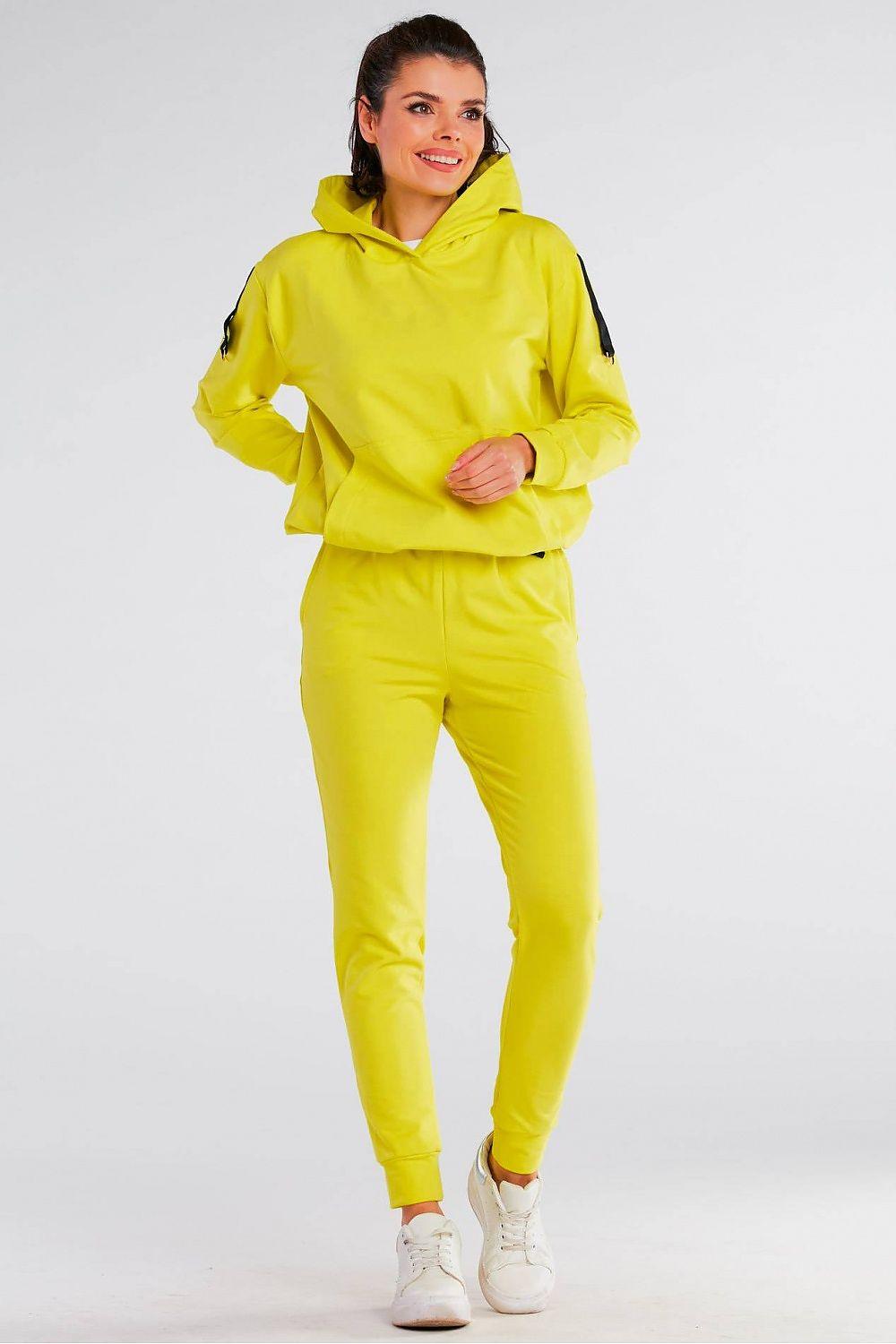 Tracksuit trousers model 159258 Infinite You - ElrubEcom