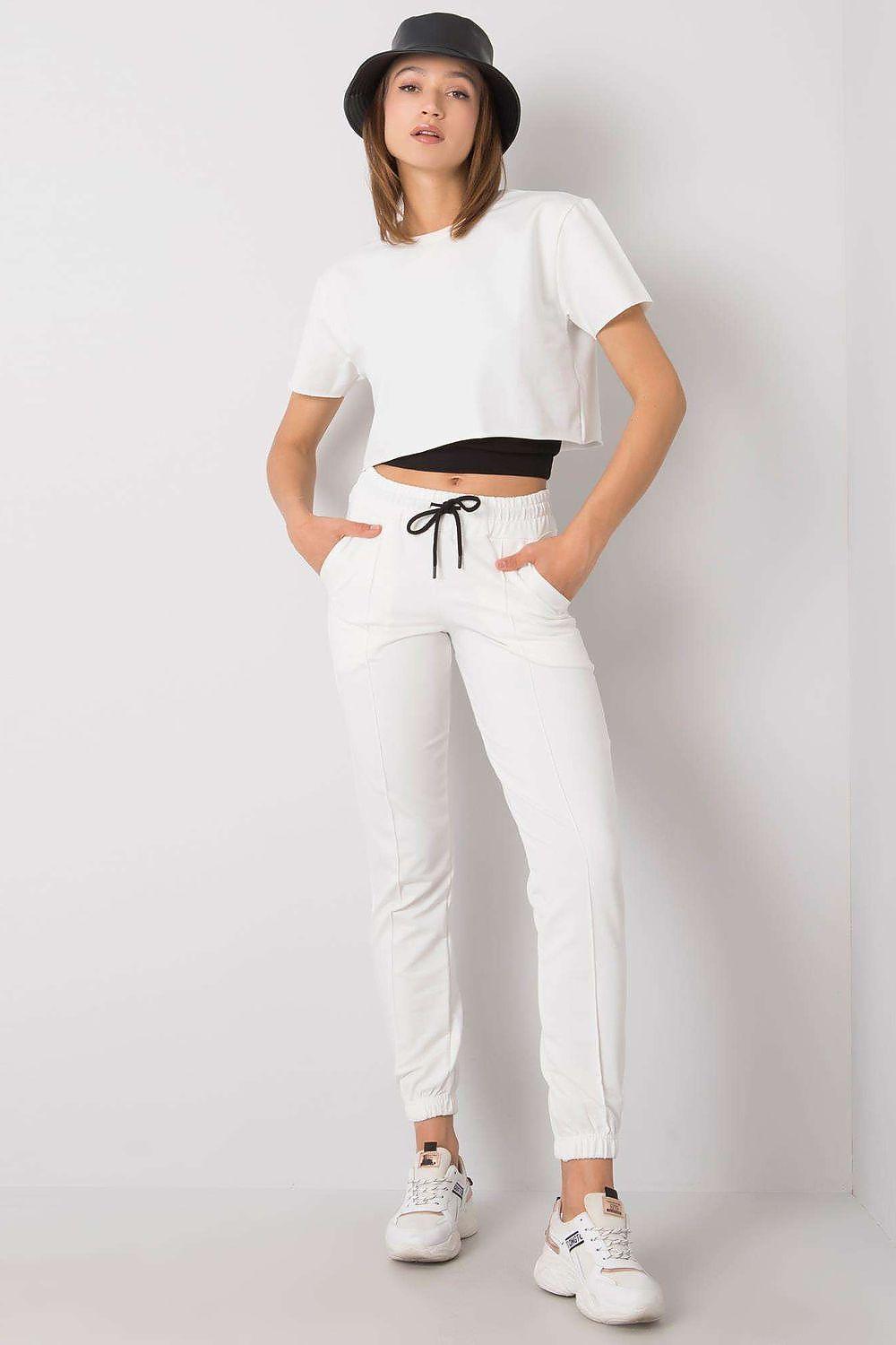 Women trousers model 168891 Rue Paris - ElrubEcom