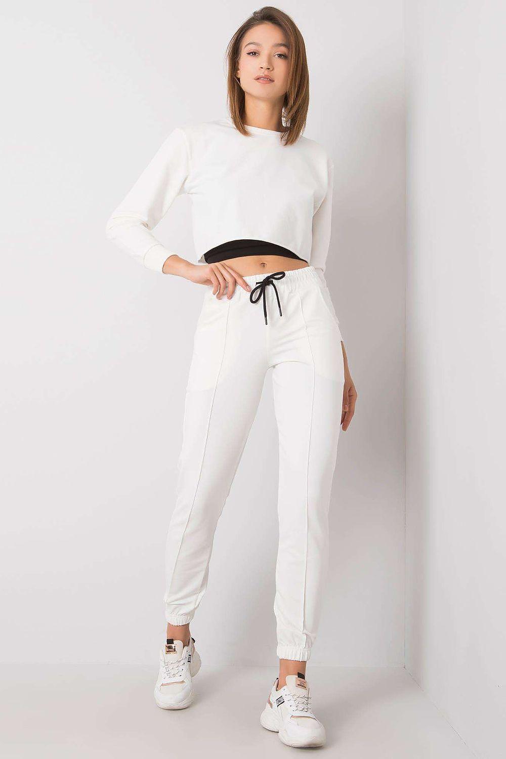 Women trousers model 168896 Rue Paris - ElrubEcom