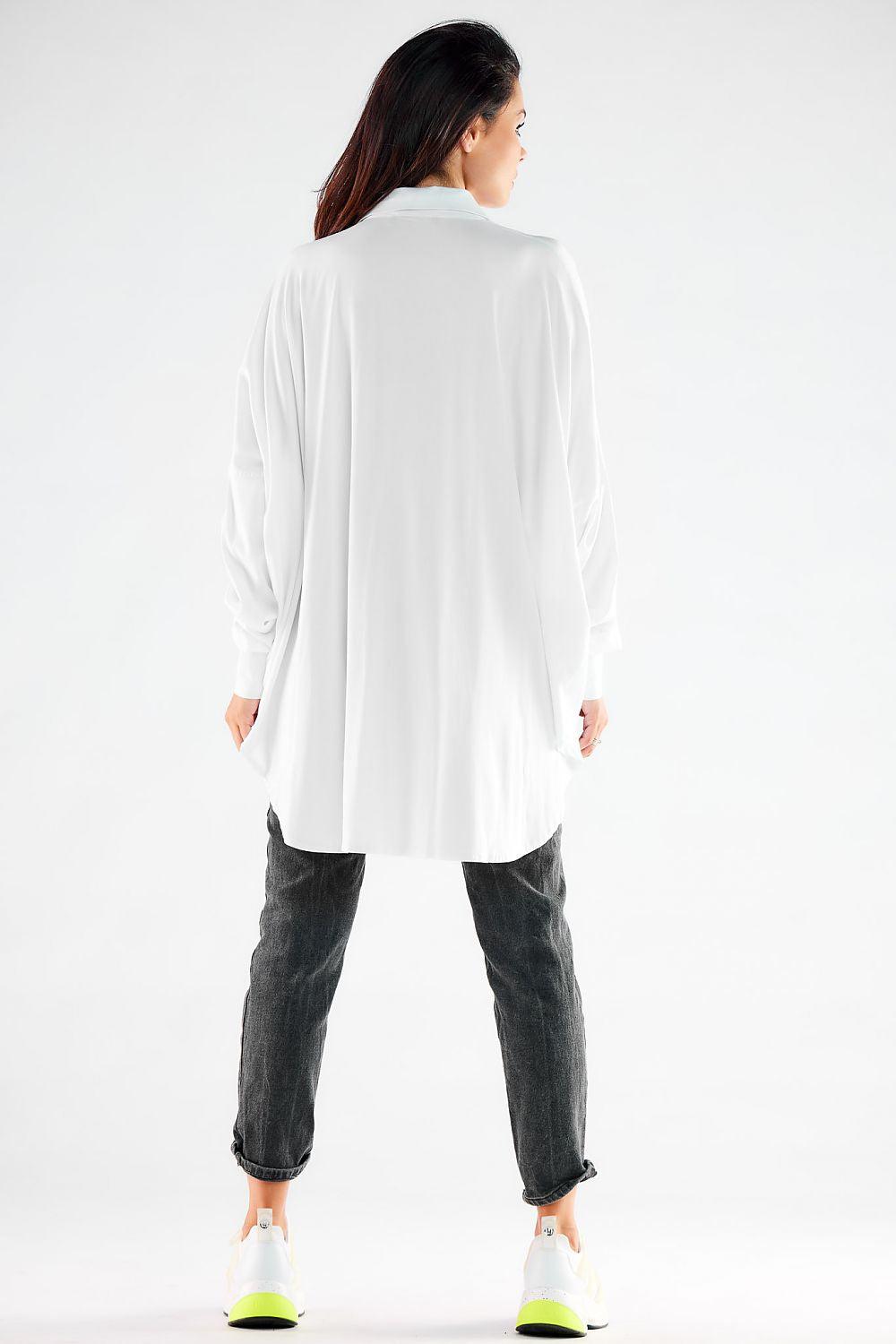 Long sleeve shirt model 173912 awama - ElrubEcom