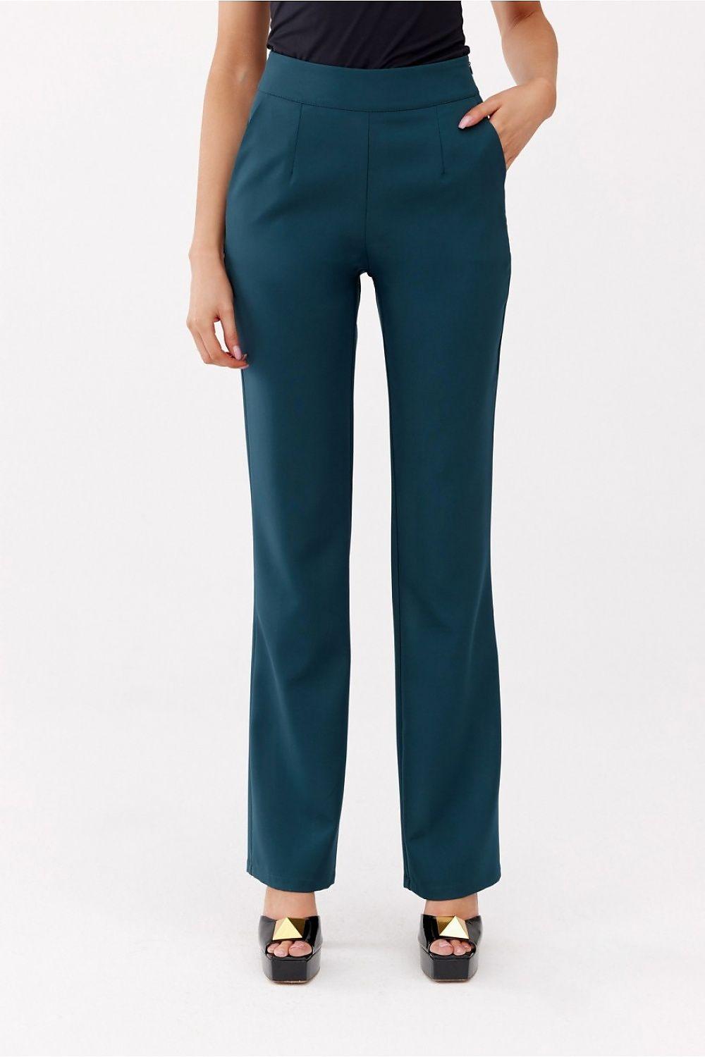 Women trousers model 180744 Roco Fashion - ElrubEcom