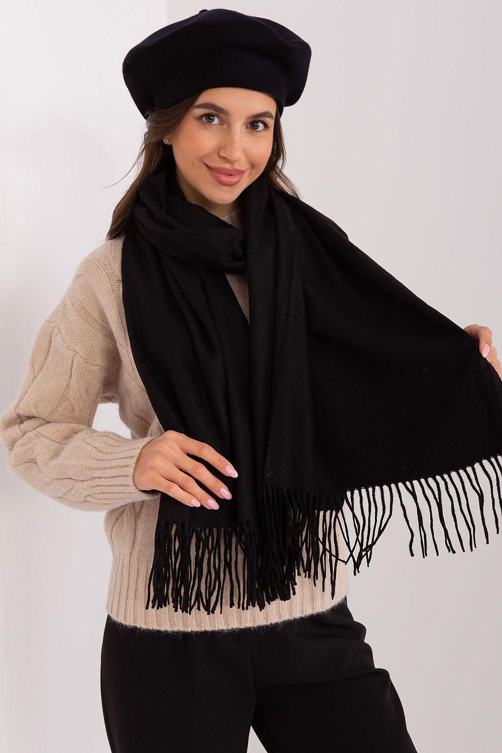 Shawl model 187617 AT - ElrubEcom