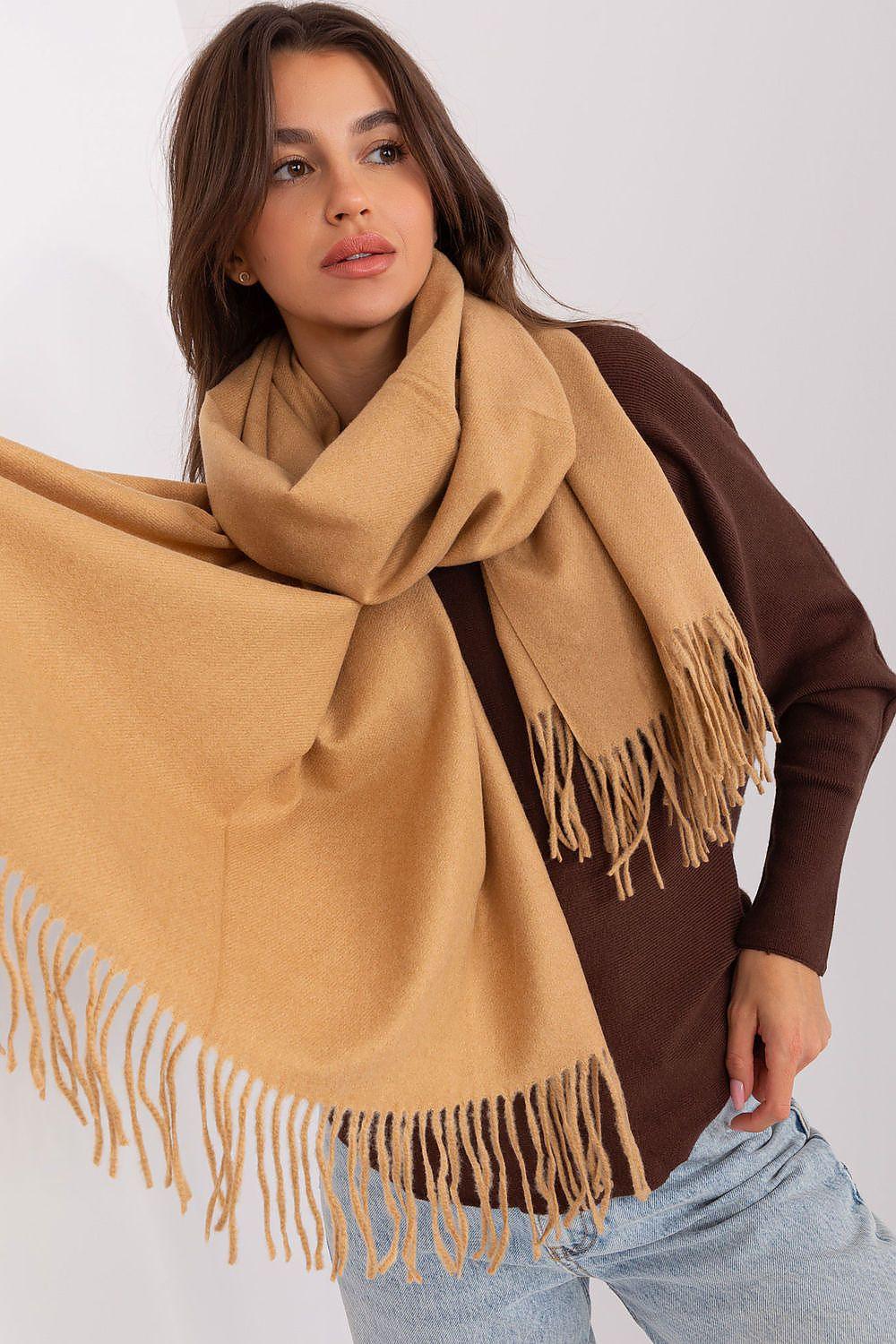 Shawl model 187617 AT - ElrubEcom